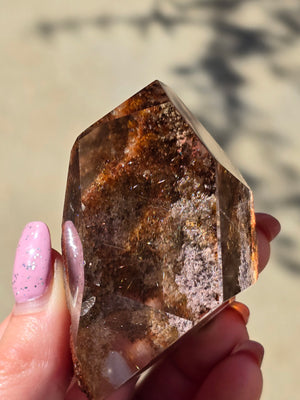 Garden quartz with rutile