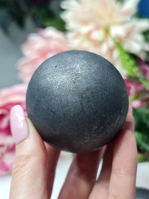 Shungite spheres