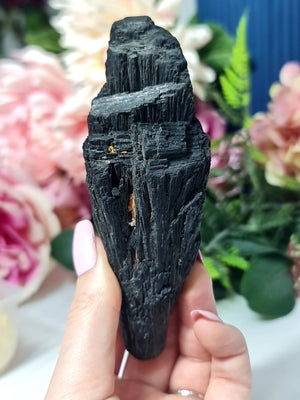 Black tourmaline (schorl) specemin